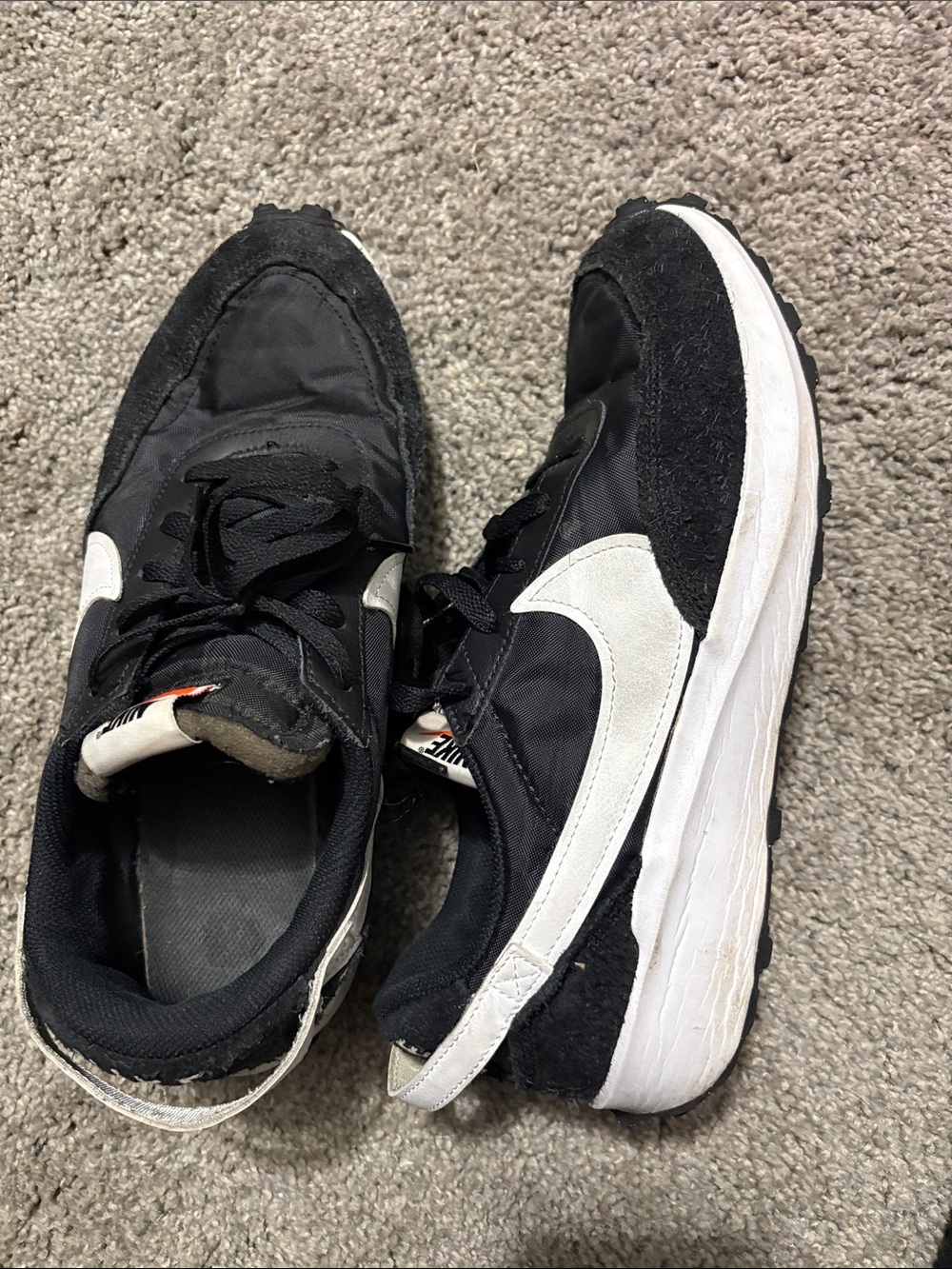 Nike Black and White Retro Running Sneakers